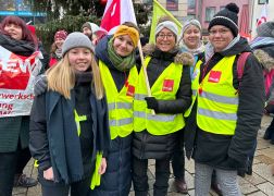 Wieder Hunderte Protestieren In Jena 02